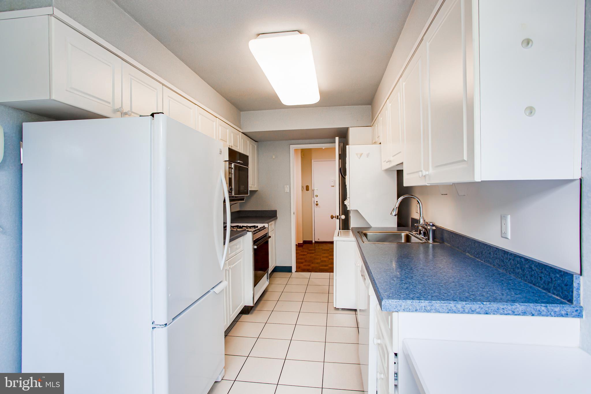 FAIRMOUNT - Residential