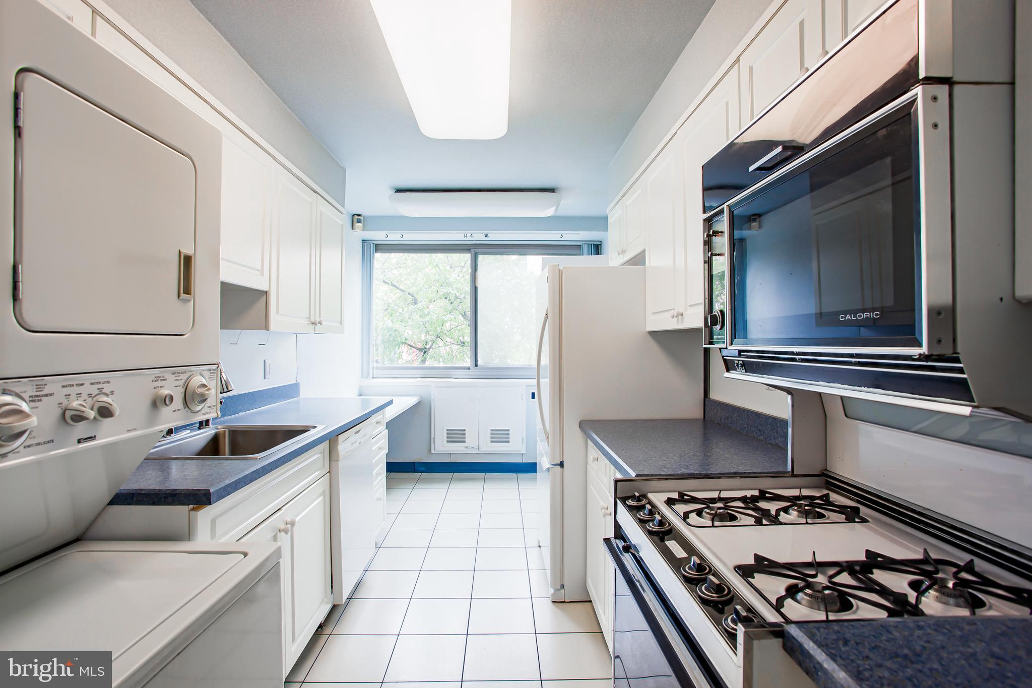 FAIRMOUNT - Residential