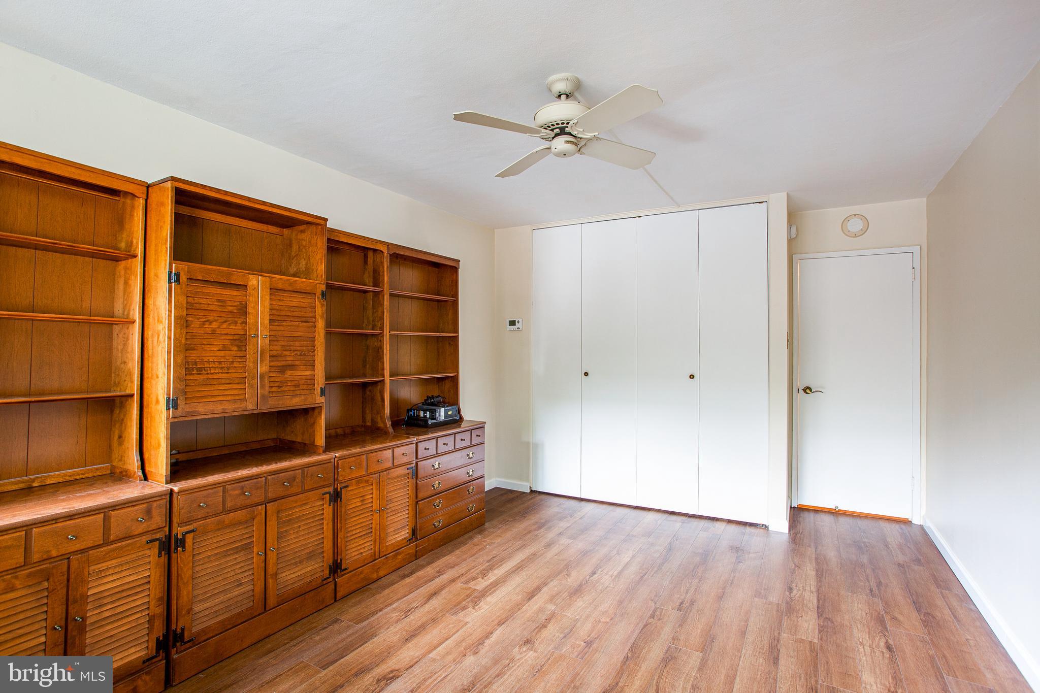 FAIRMOUNT - Residential
