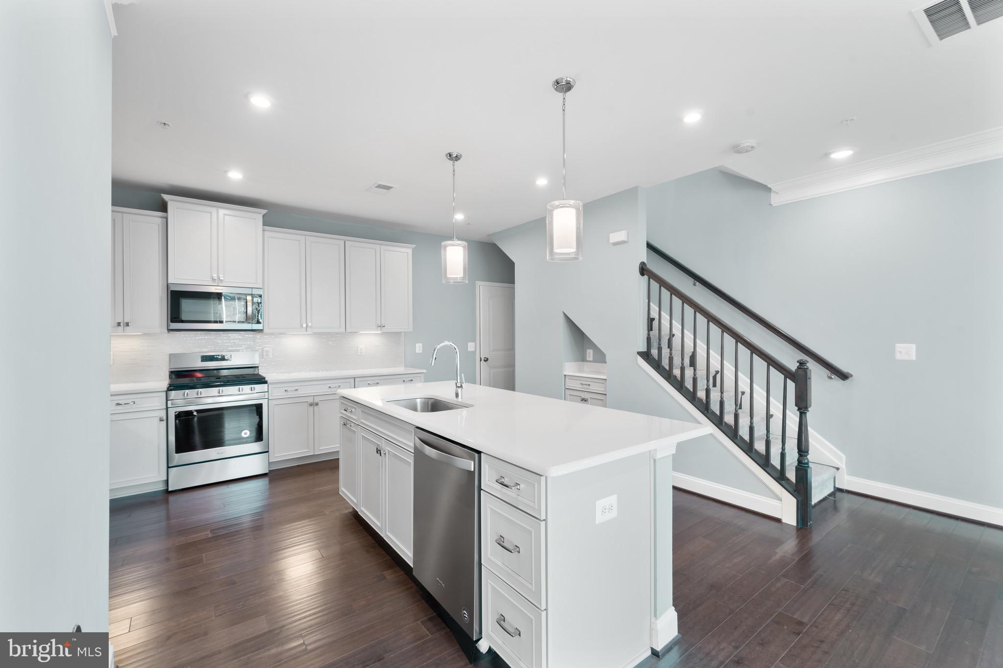 RIVERWALK AT CROFTON - Residential Lease