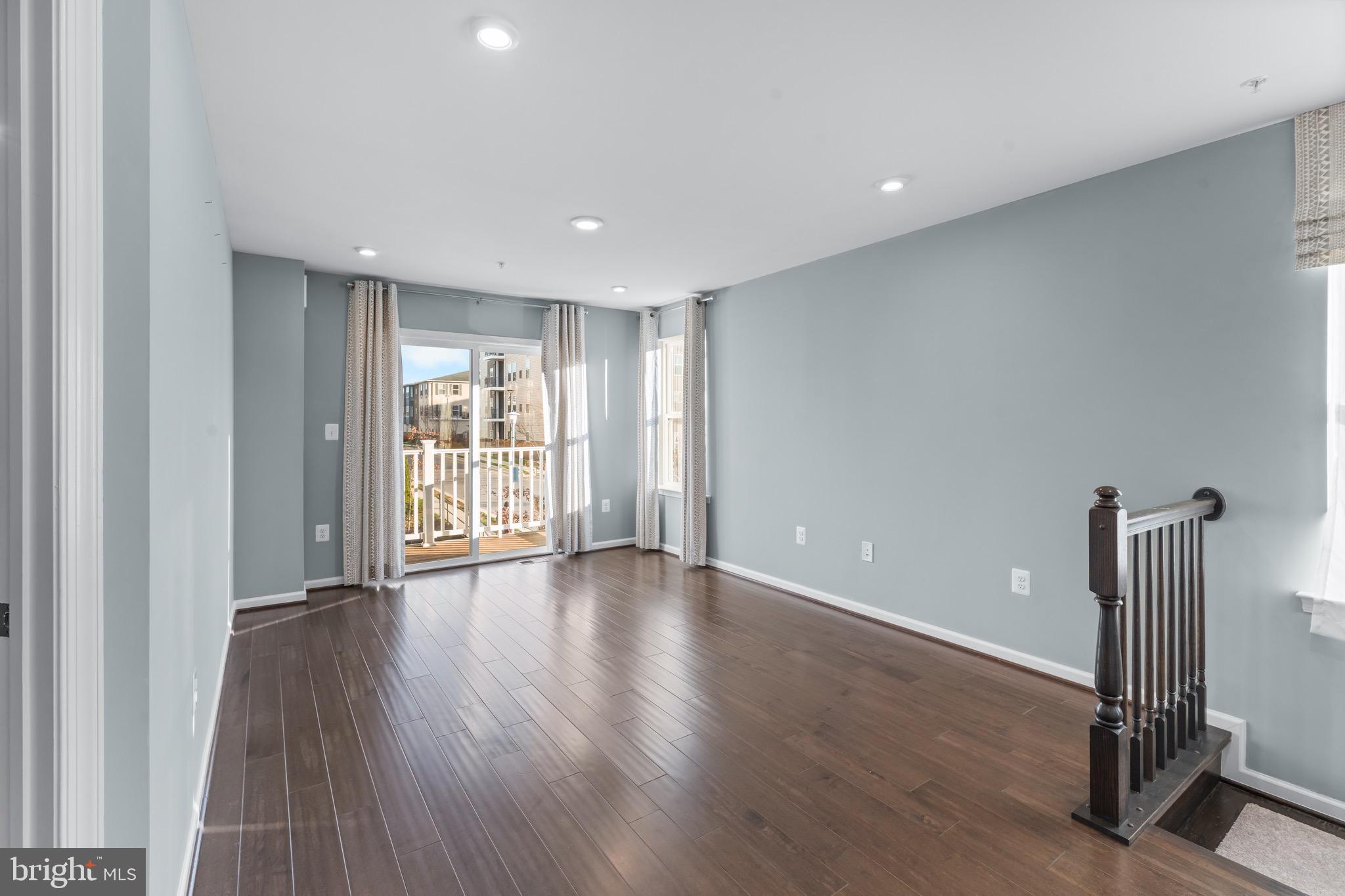 RIVERWALK AT CROFTON - Residential Lease