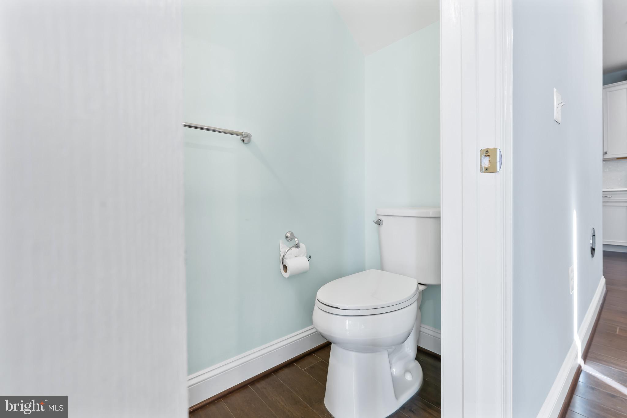 RIVERWALK AT CROFTON - Residential Lease