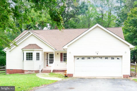 Homes For Sale - 171 Lands End Drive<br/> MONTROSS, VA 22520