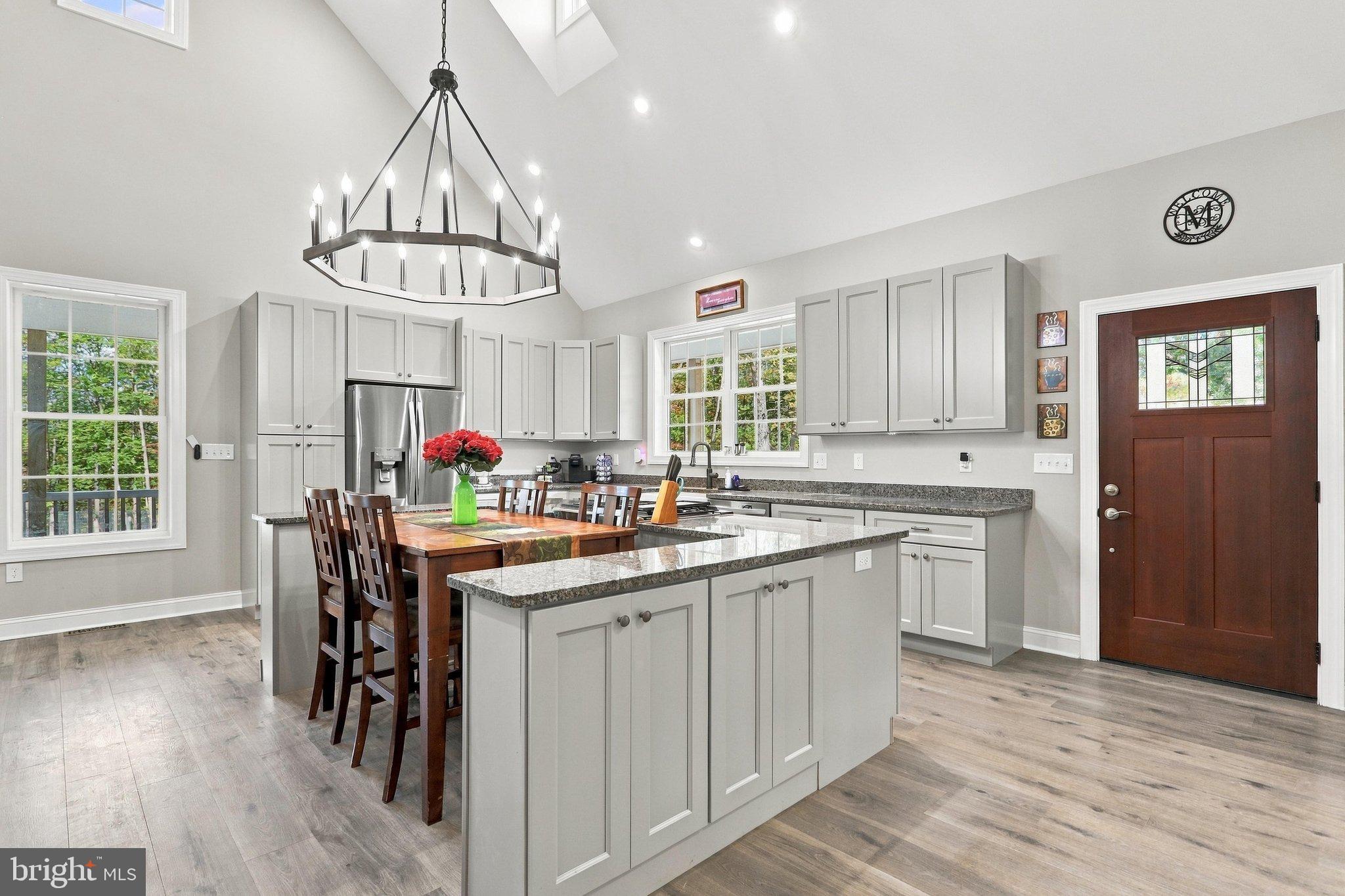 615 MAHLON DRIVE