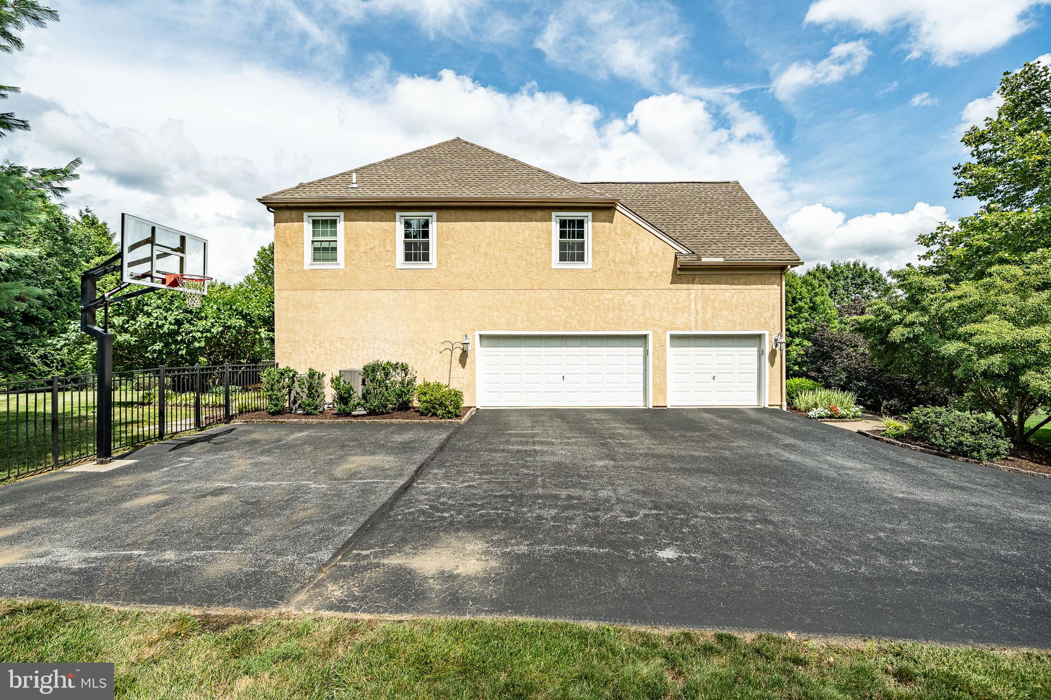 STEEPLECHASE - Residential