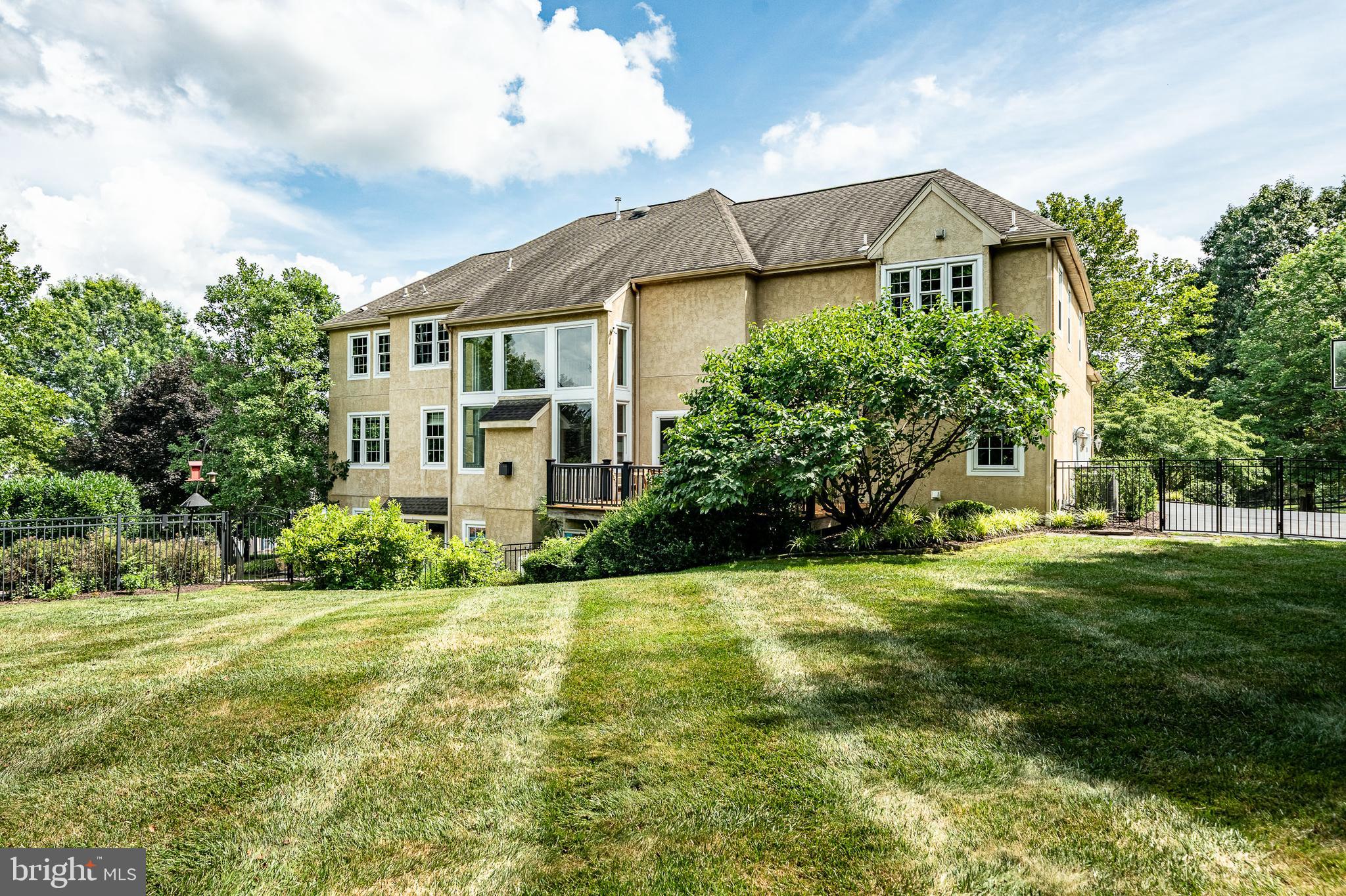 STEEPLECHASE - Residential