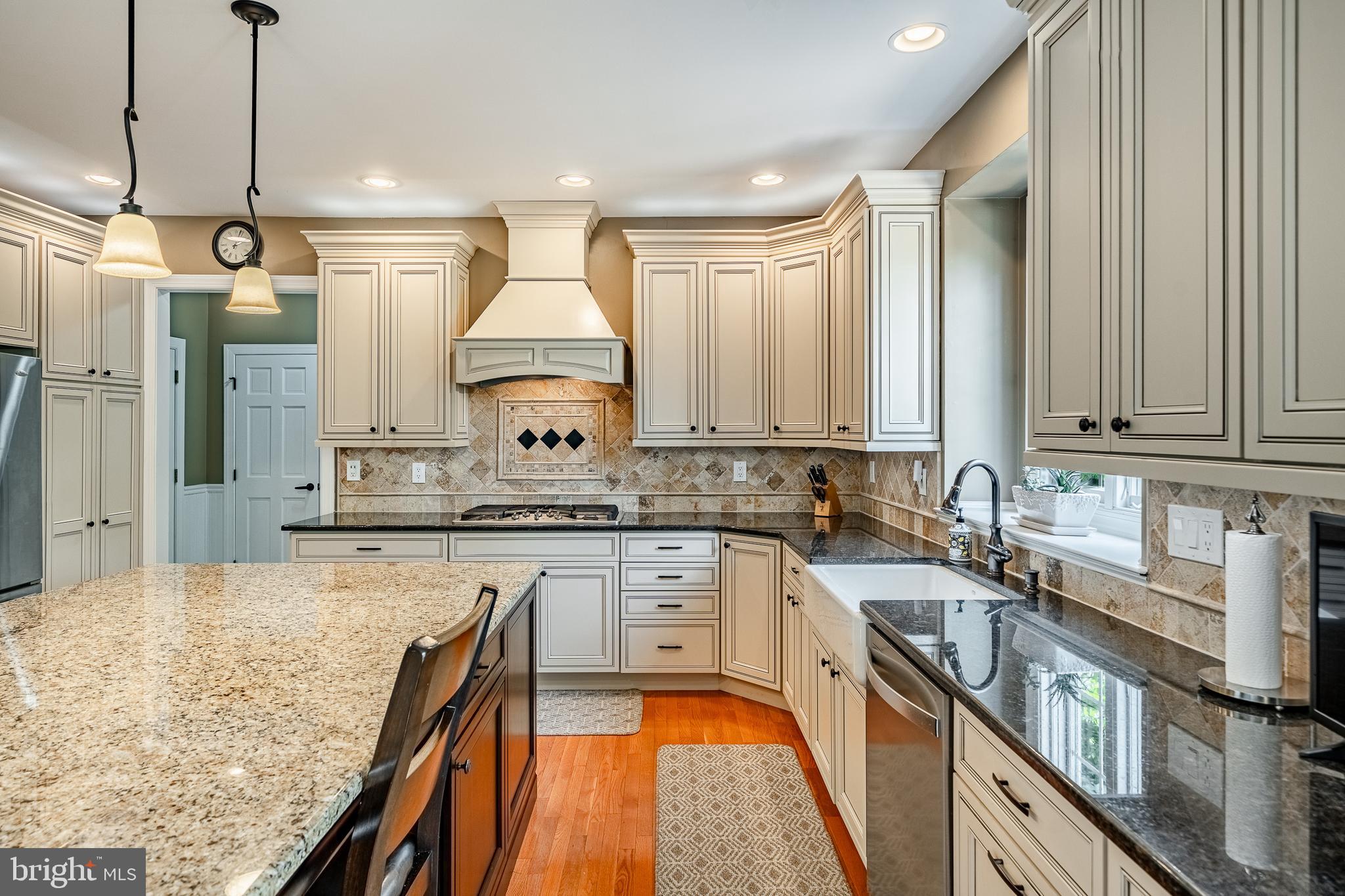 STEEPLECHASE - Residential