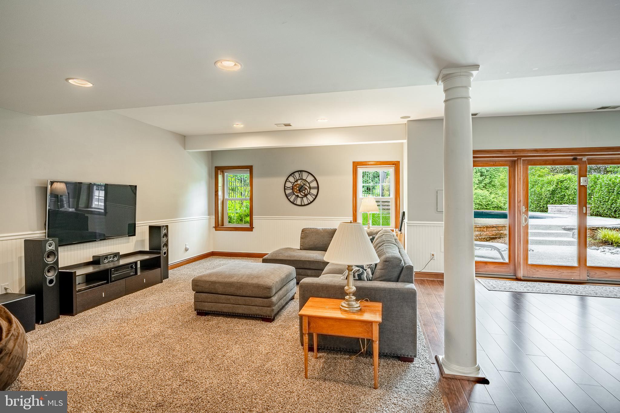 STEEPLECHASE - Residential