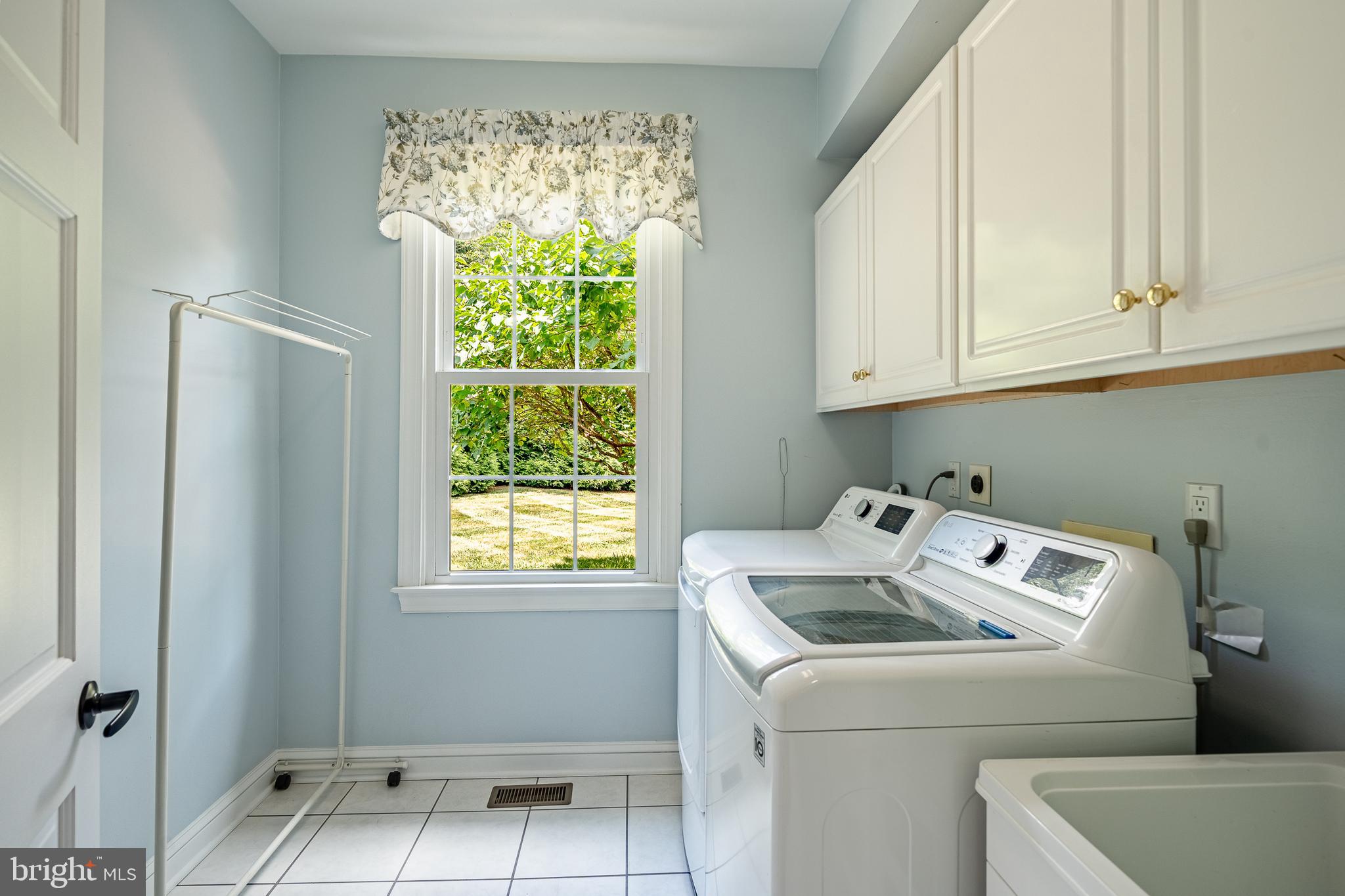 STEEPLECHASE - Residential