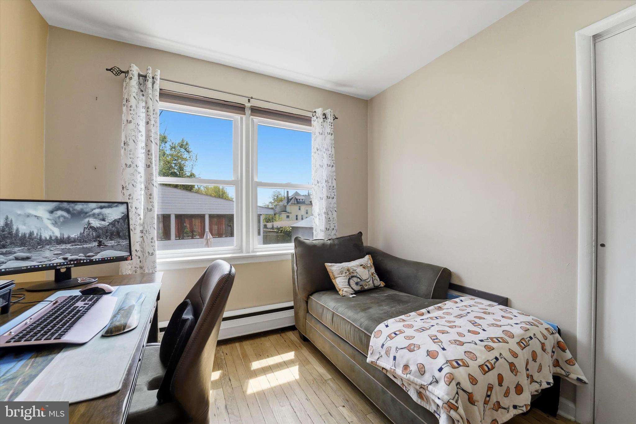 SHARON HILL - Residential