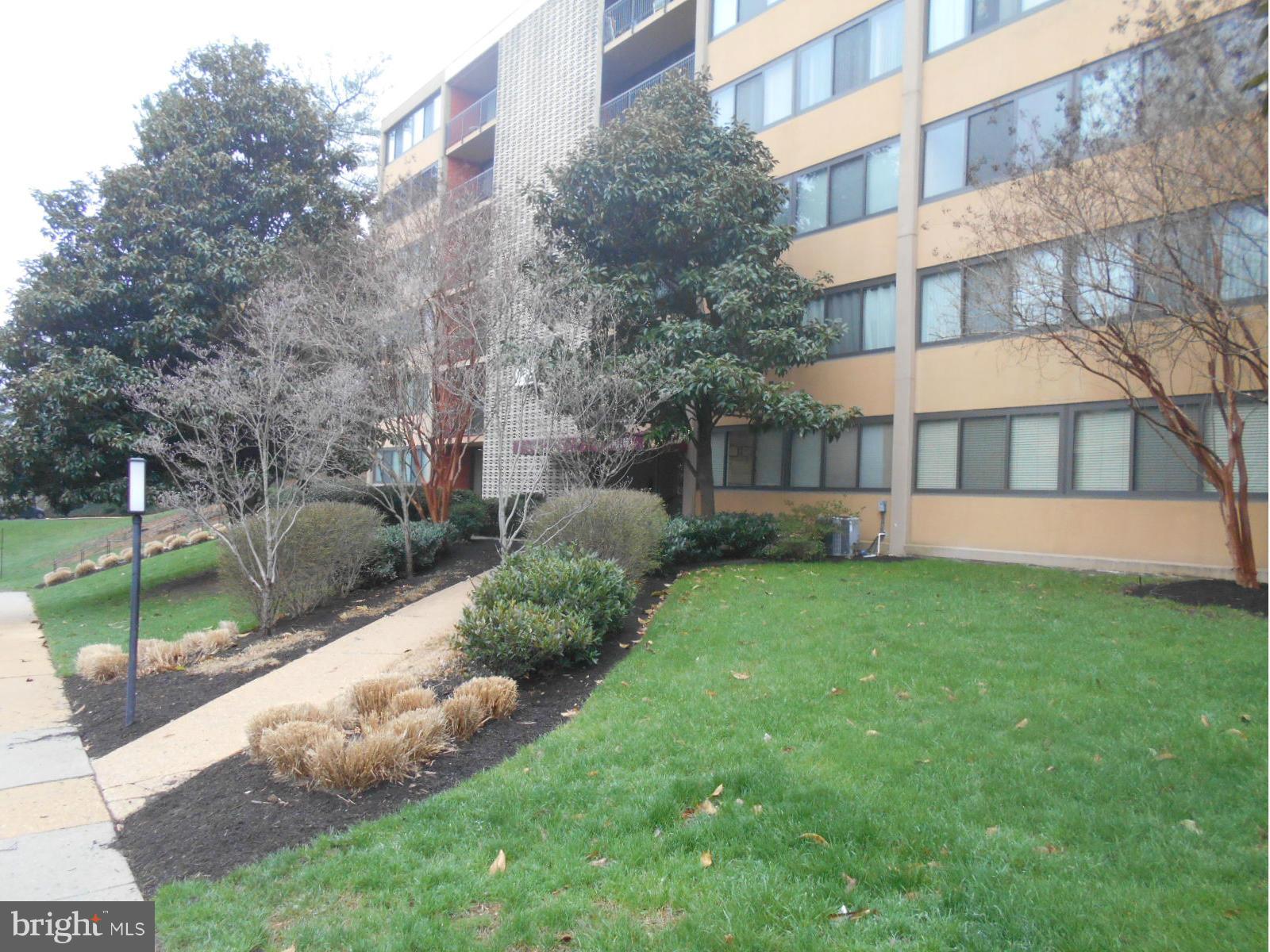 TWENTY-ONE - Residential