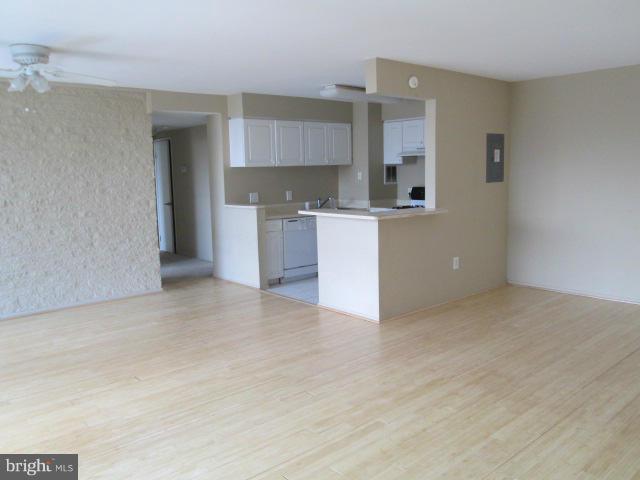 TWENTY-ONE - Residential