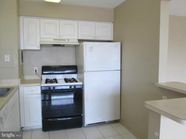 TWENTY-ONE - Residential