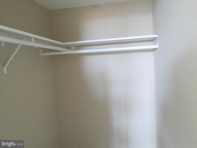 TWENTY-ONE - Residential