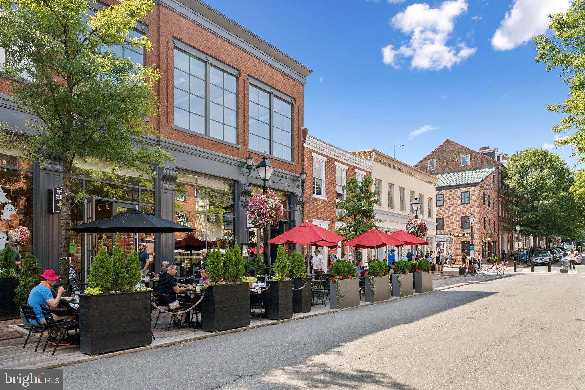 OLD TOWN ALEXANDRIA - Residential Lease