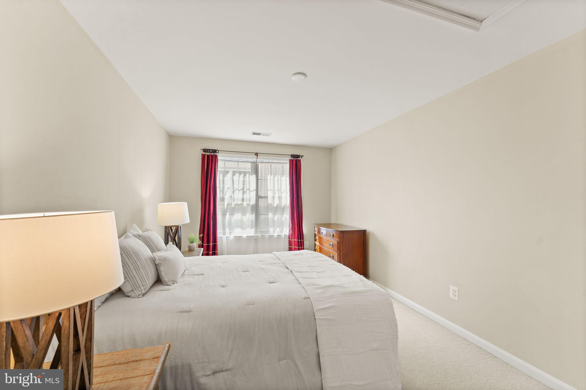 HERITAGE HUNT - Residential