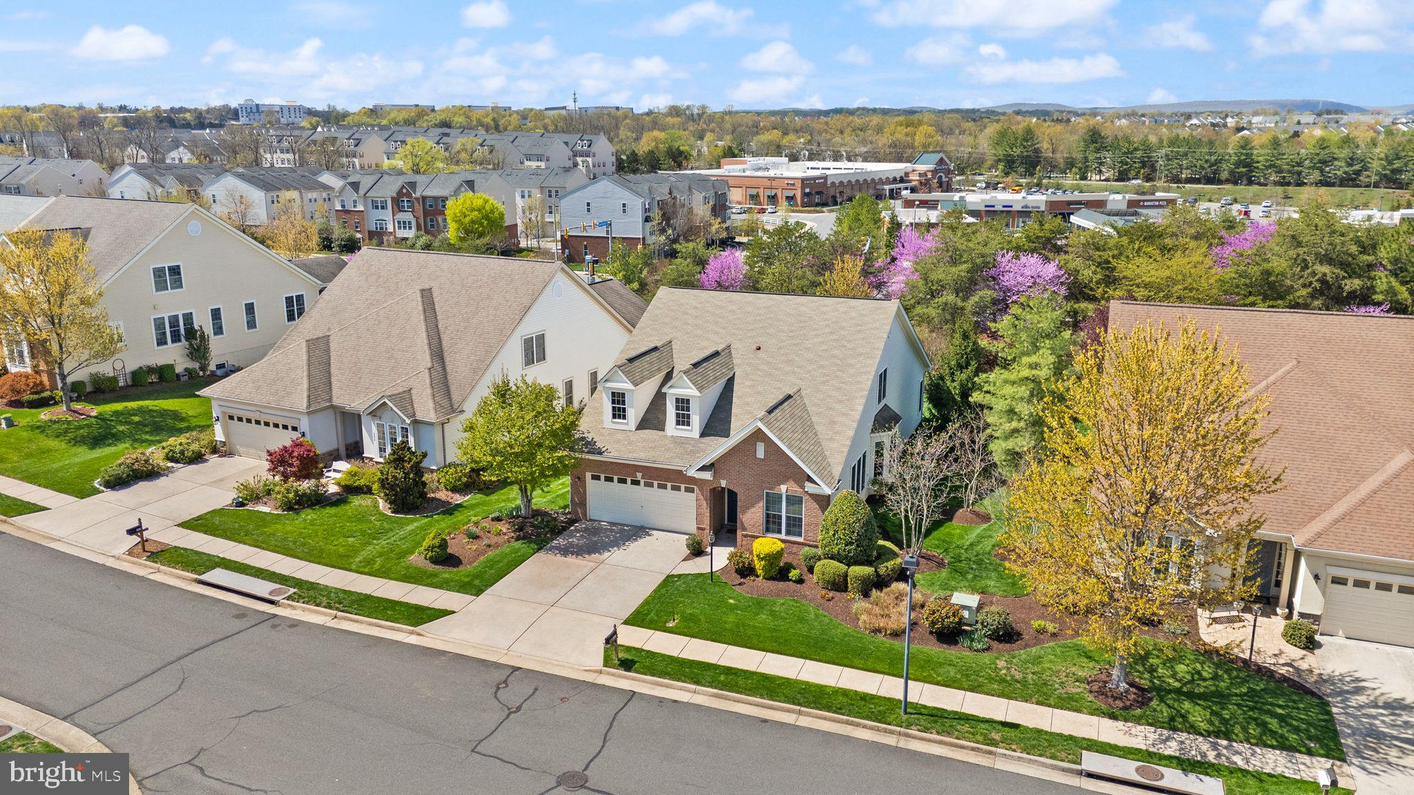 HERITAGE HUNT - Residential