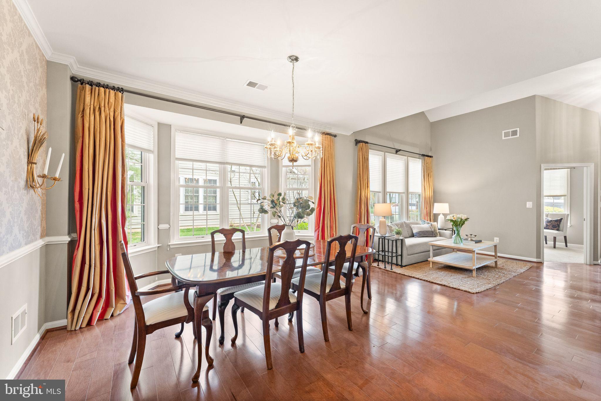 HERITAGE HUNT - Residential