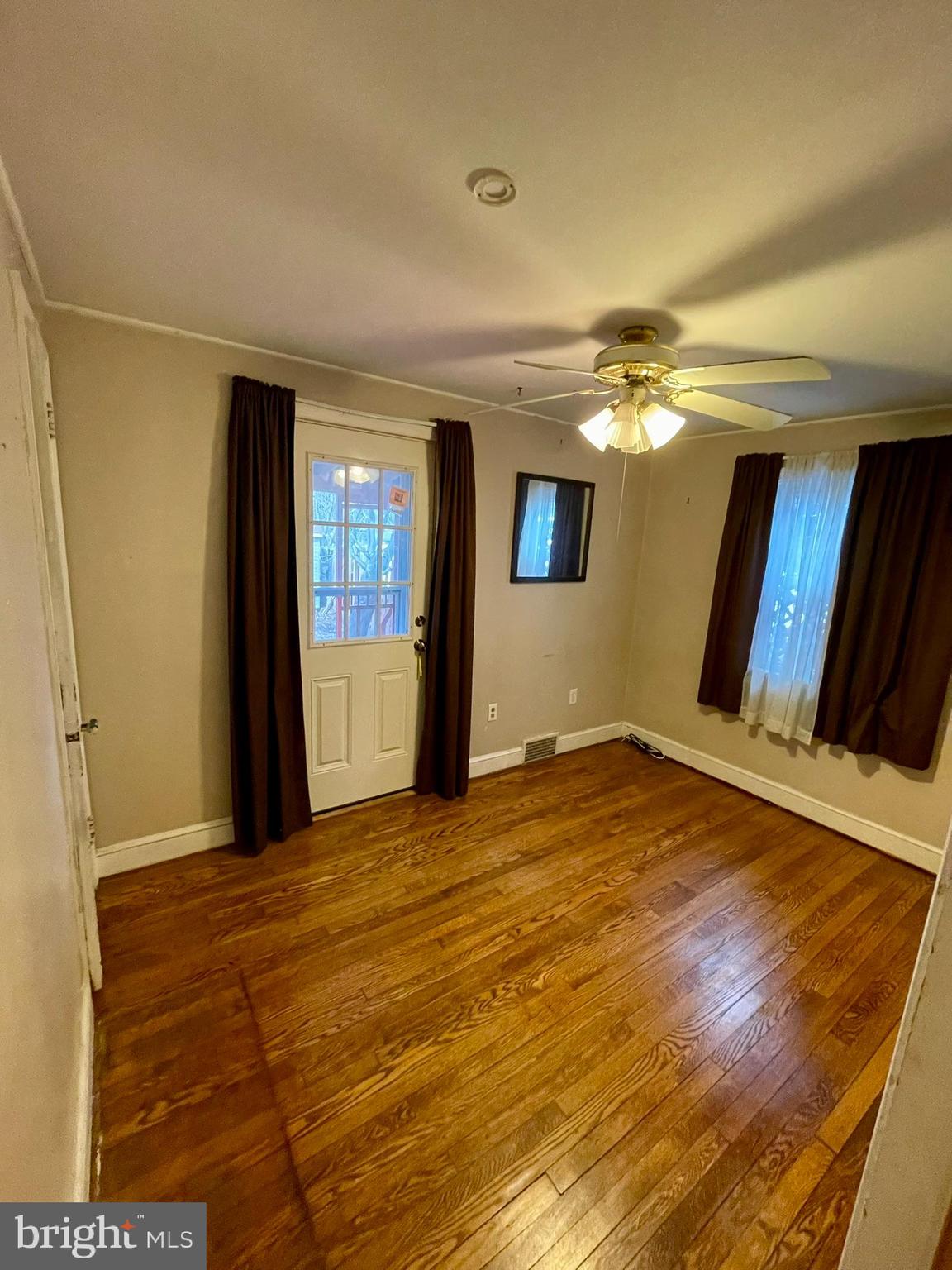 WASHINGTON HGTS - Residential