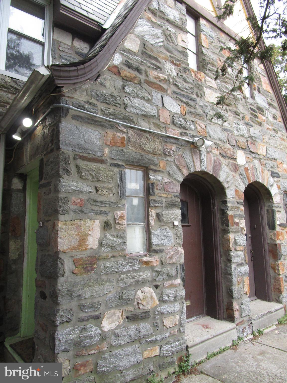 OVERBROOK - Residential Lease