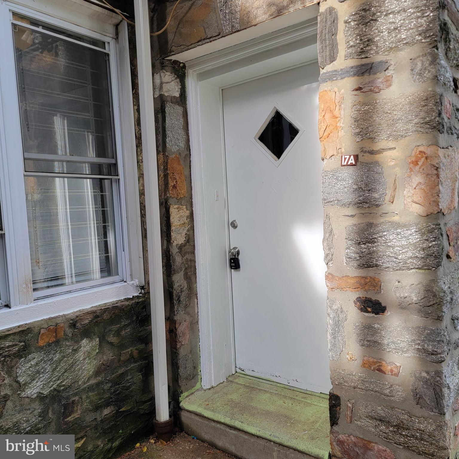 OVERBROOK - Residential Lease