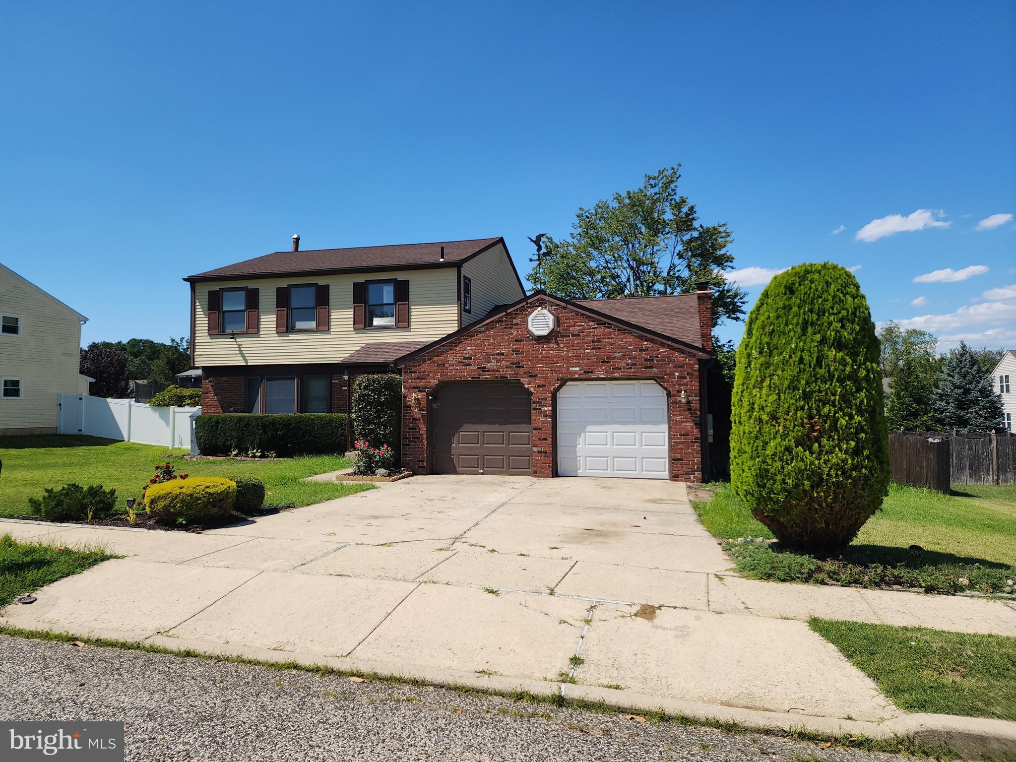 133 HAMPSHIRE DRIVE
