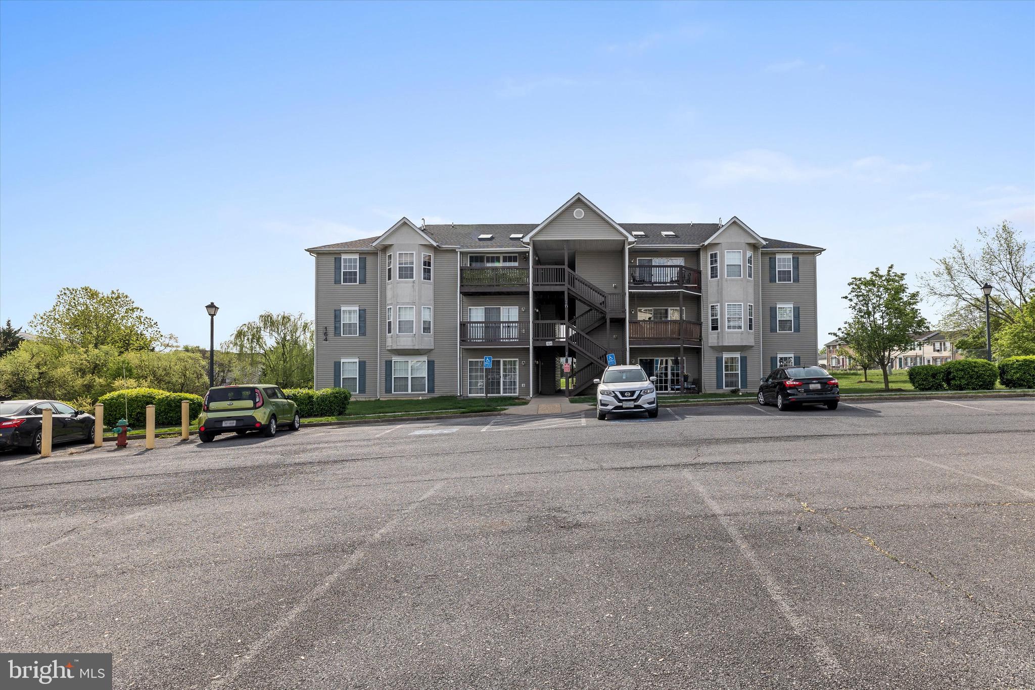 PARKPLACE CONDOMINIUMS - Residential