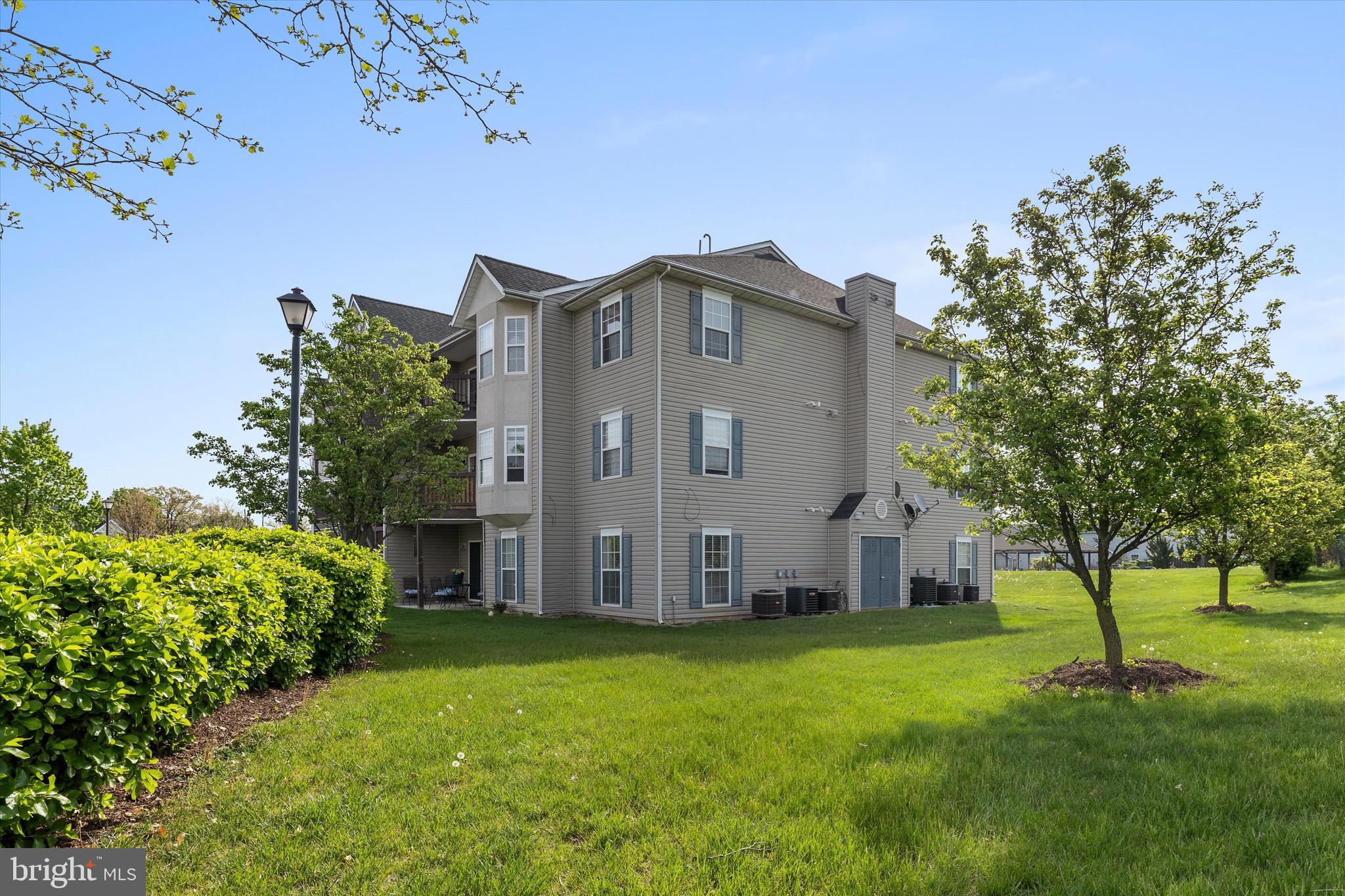 PARKPLACE CONDOMINIUMS - Residential