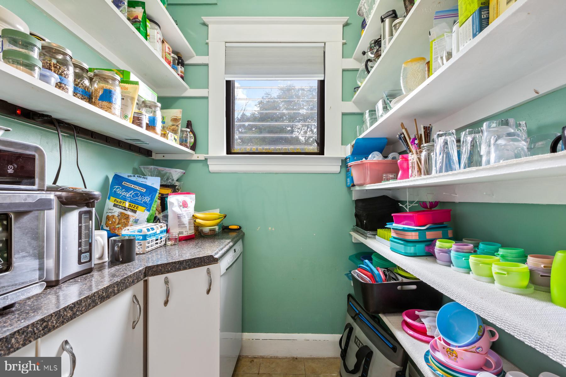 HILLCREST - Residential