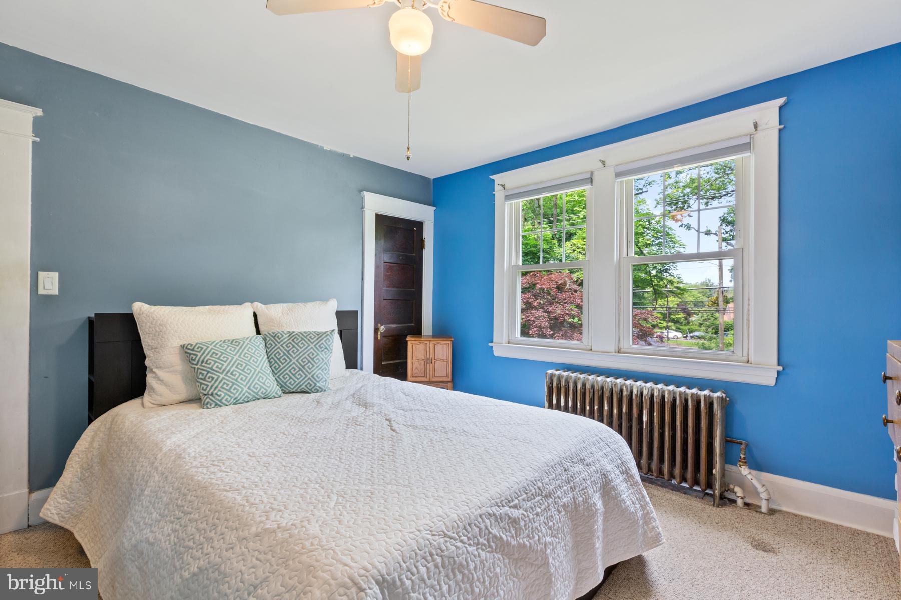 HILLCREST - Residential