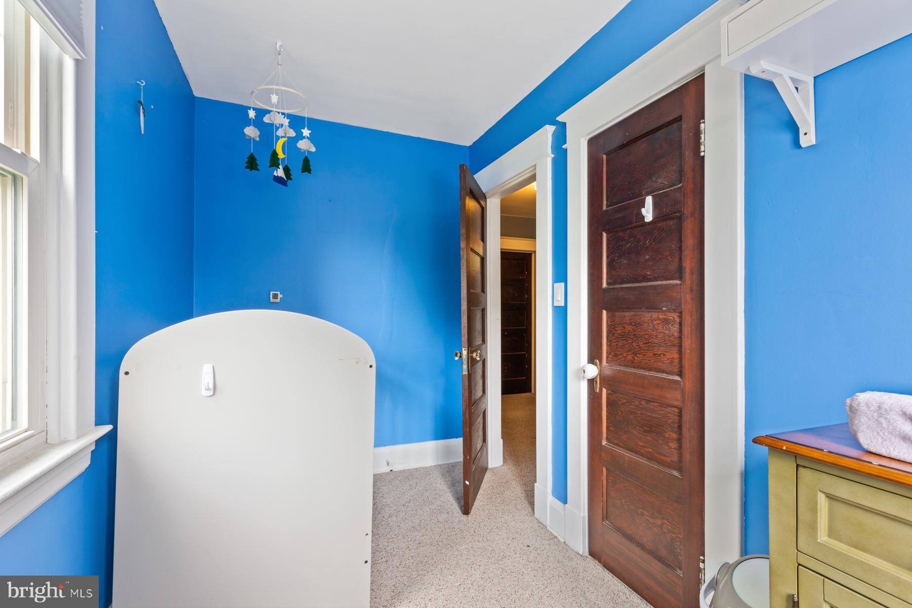 HILLCREST - Residential