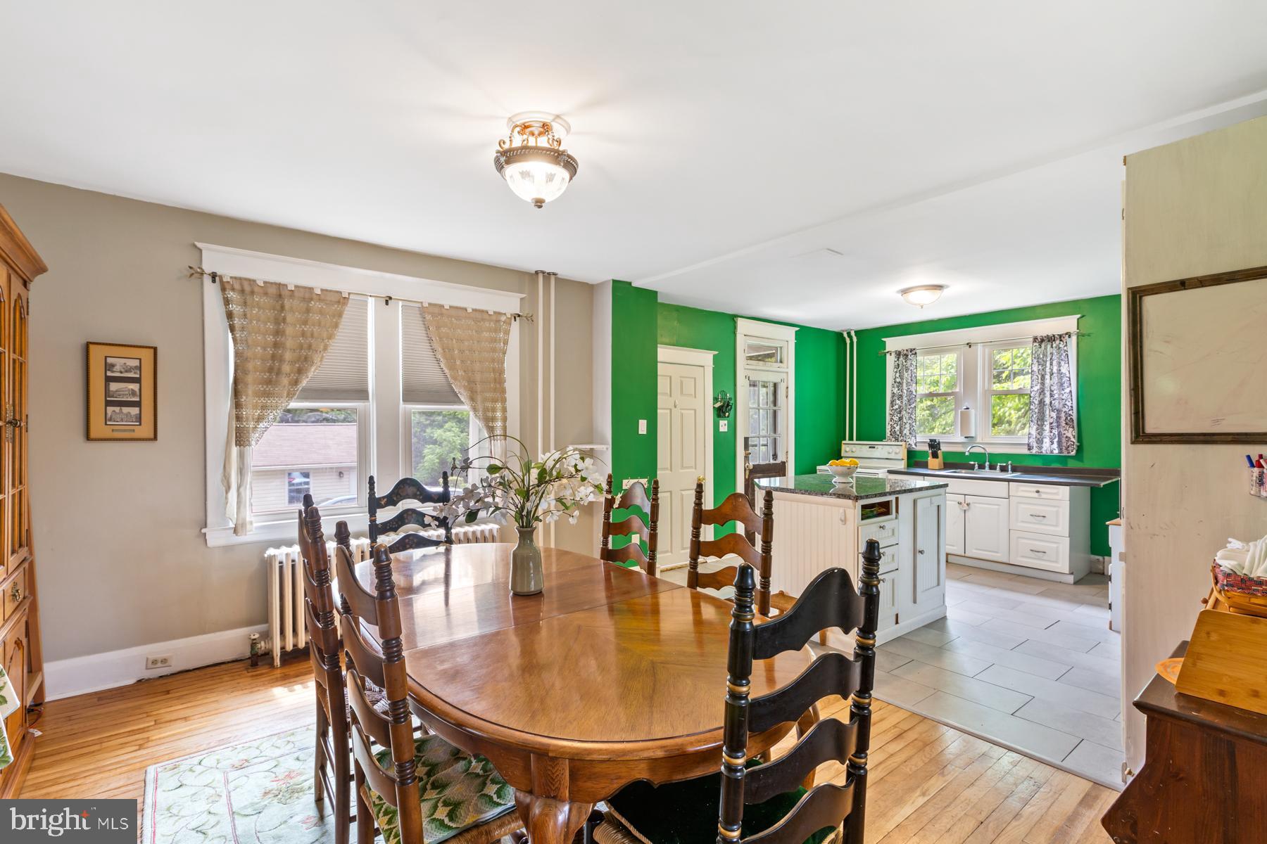 HILLCREST - Residential