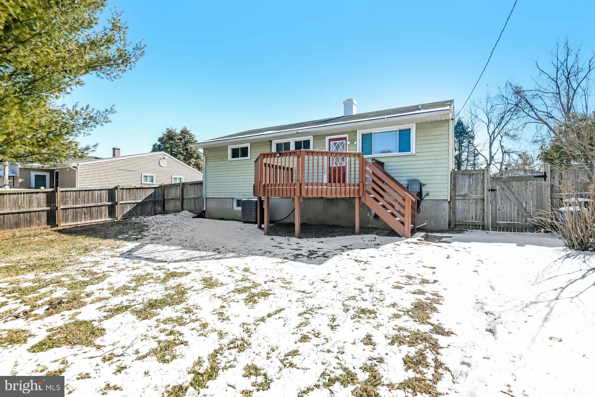 RANDALLWOOD - Residential Lease