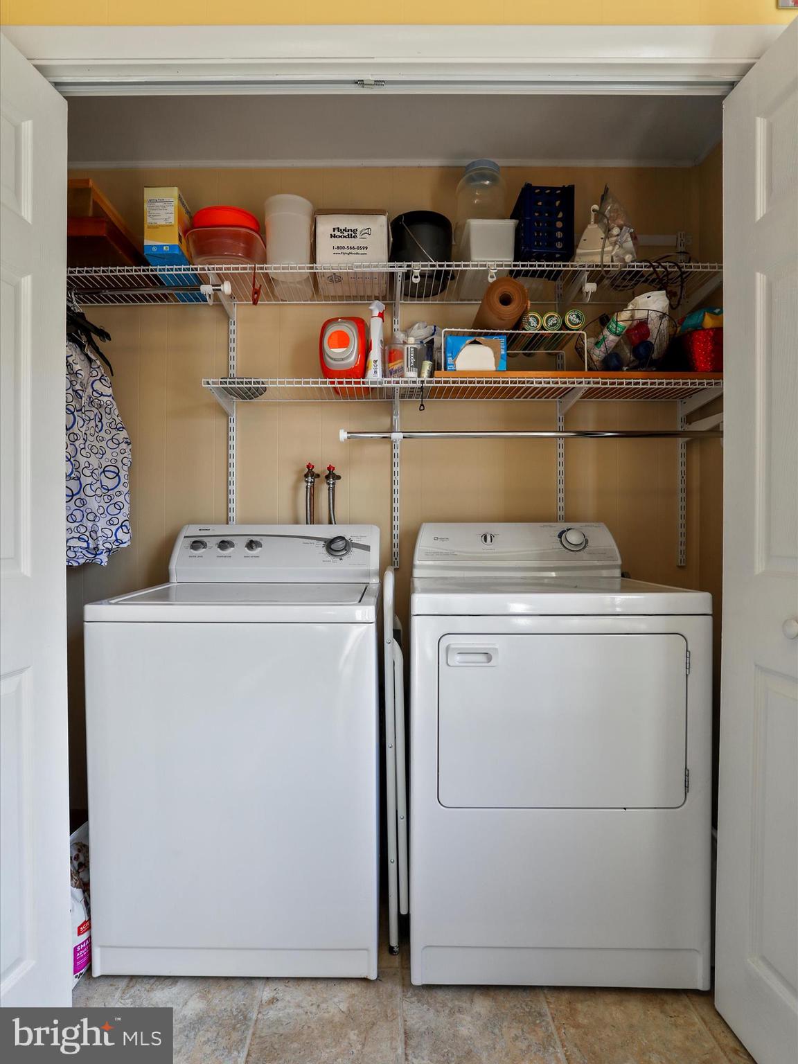 WEST SIDE - Residential