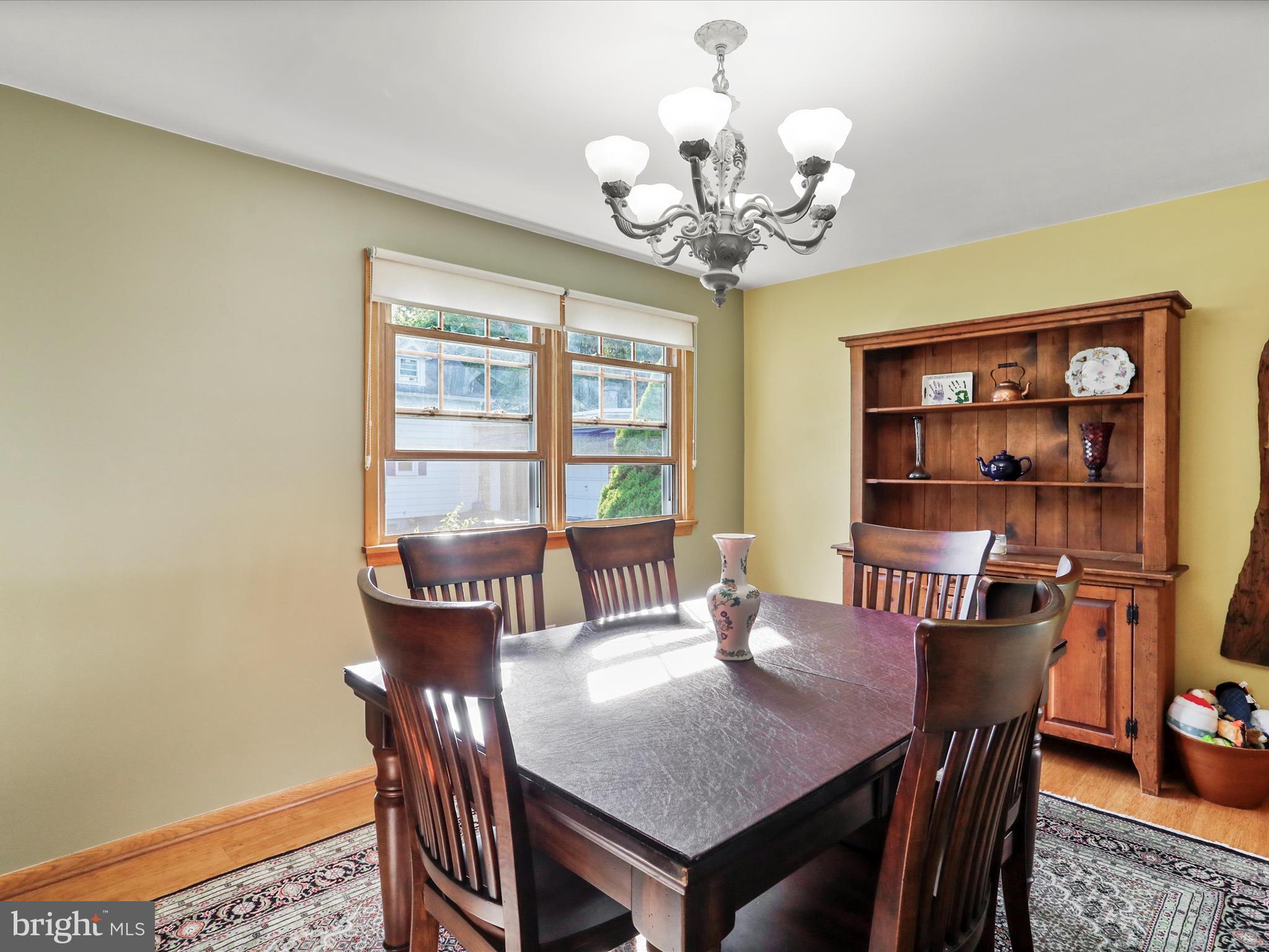 WEST SIDE - Residential