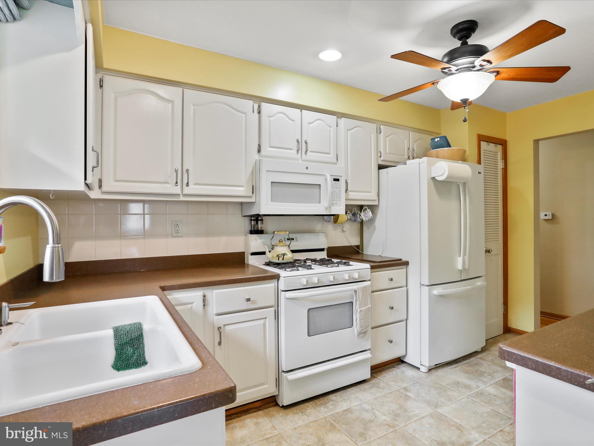 WEST SIDE - Residential