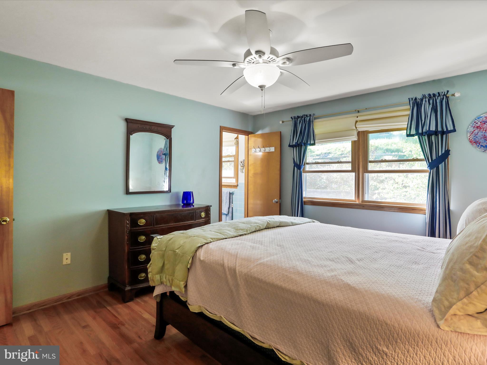 WEST SIDE - Residential