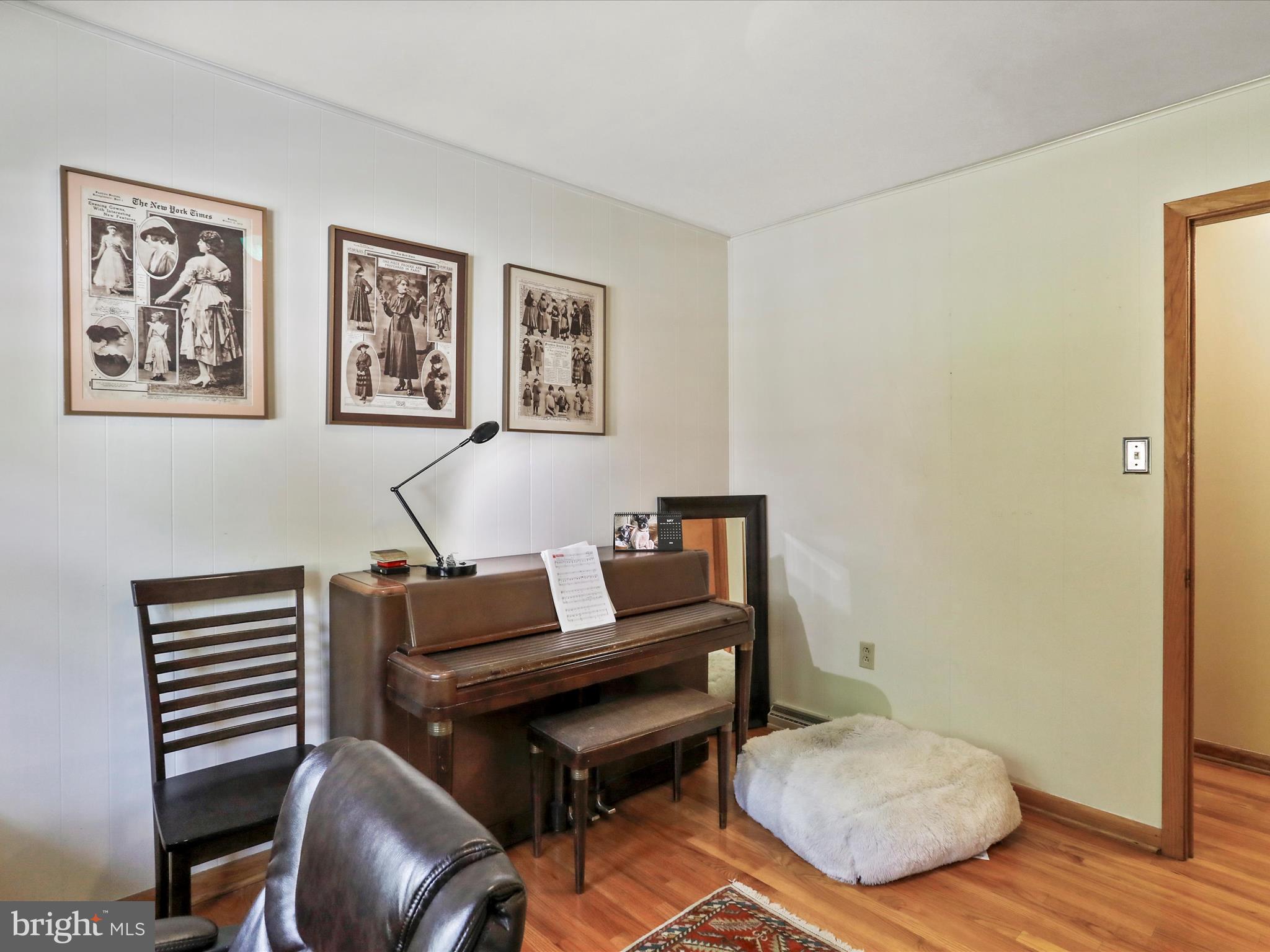 WEST SIDE - Residential