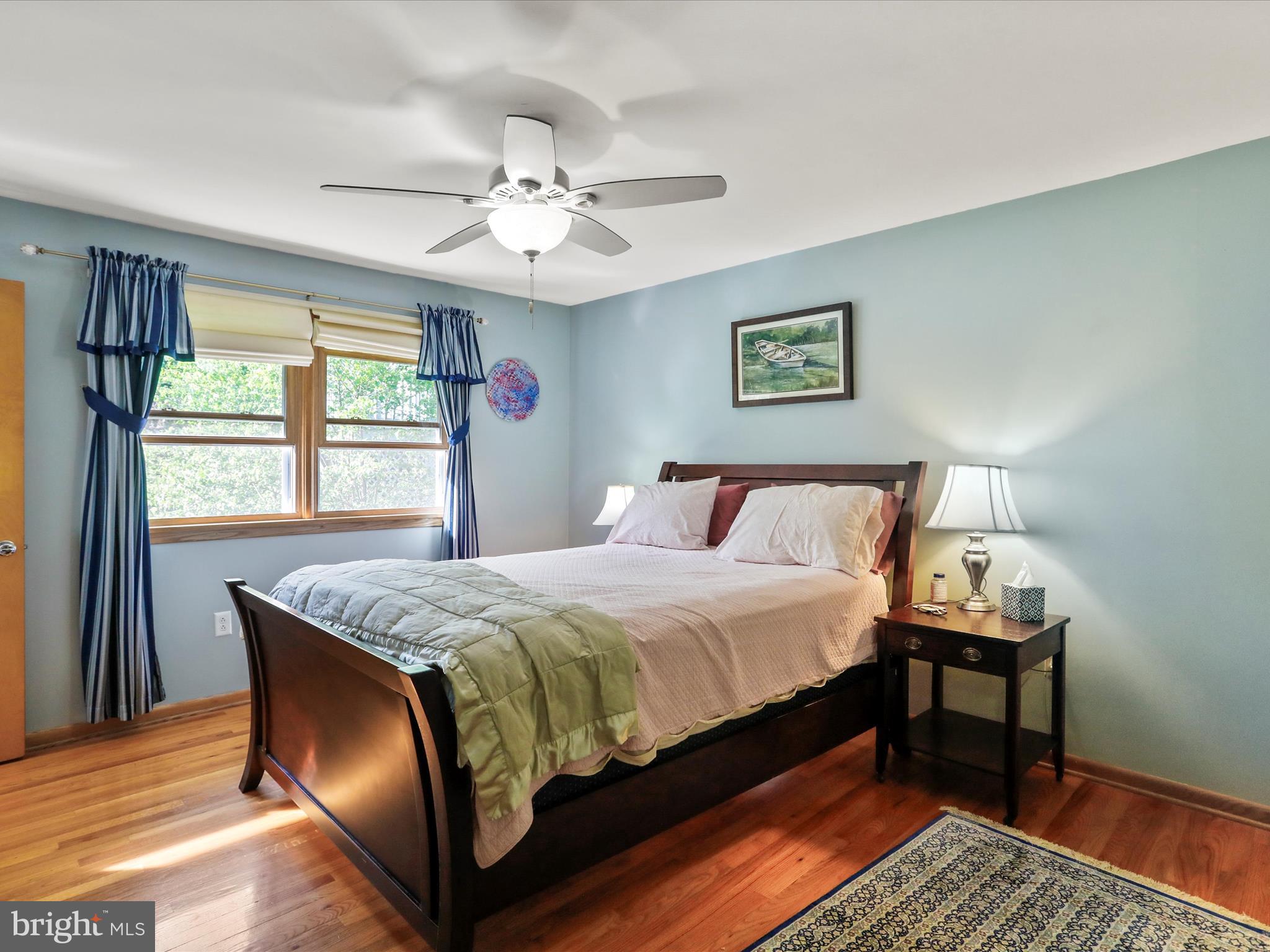 WEST SIDE - Residential