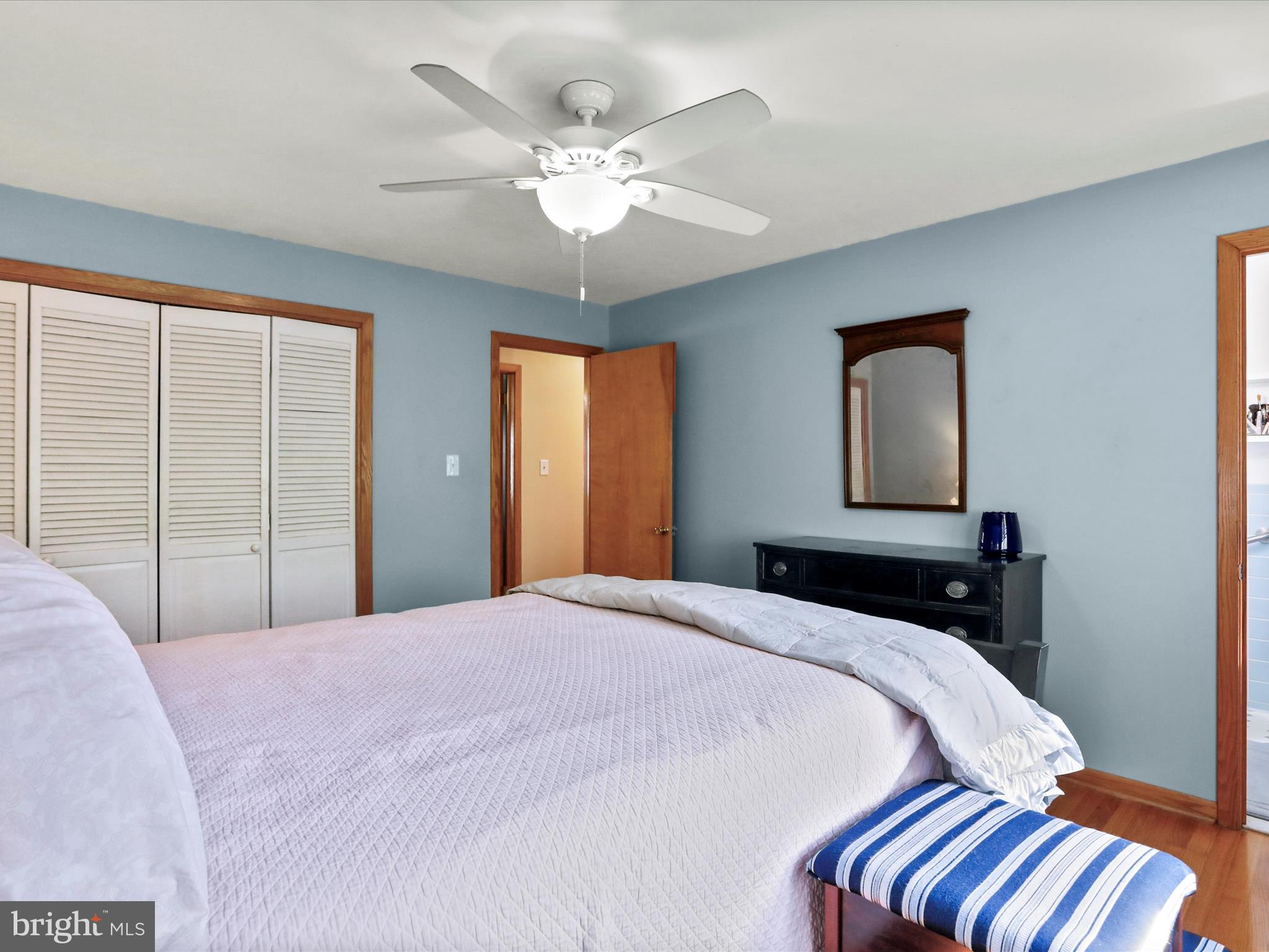 WEST SIDE - Residential