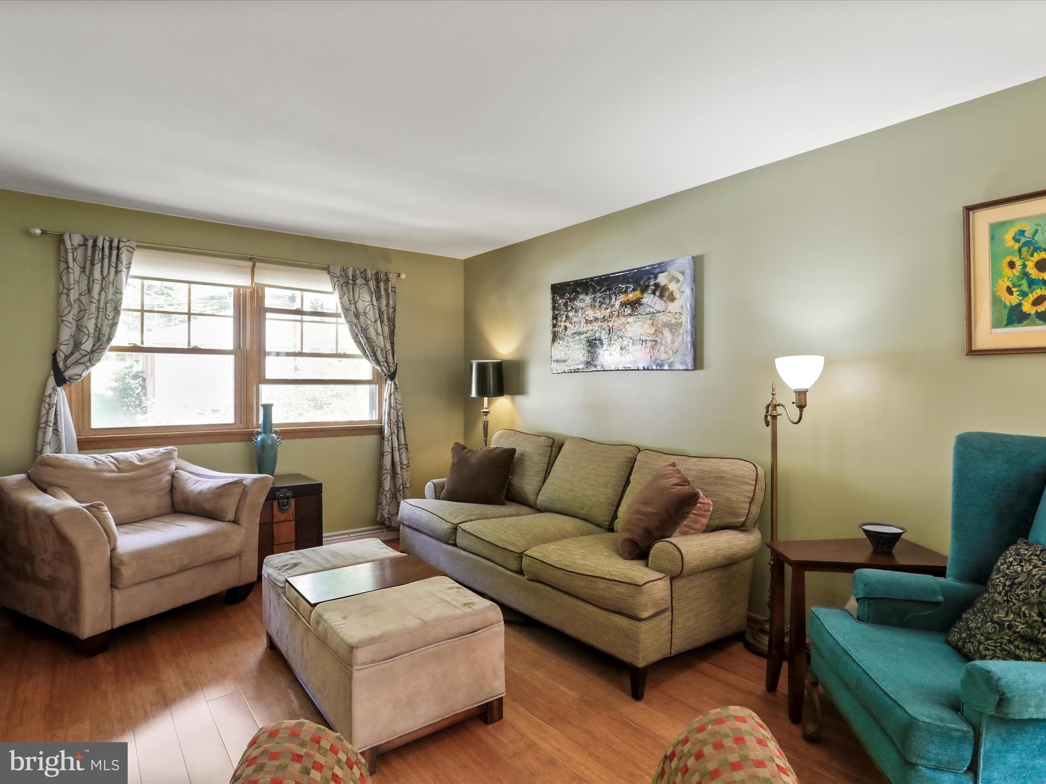 WEST SIDE - Residential