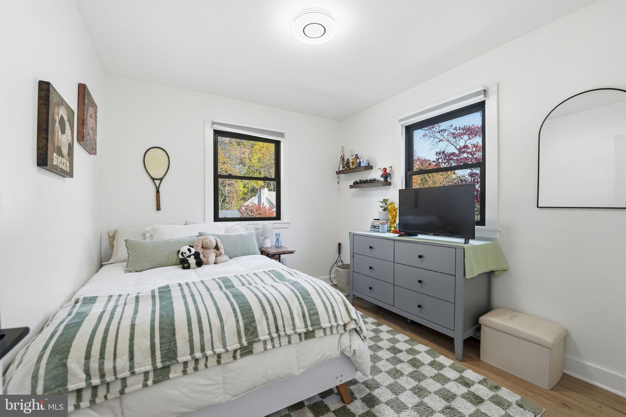 LORCOM GROVE - Residential