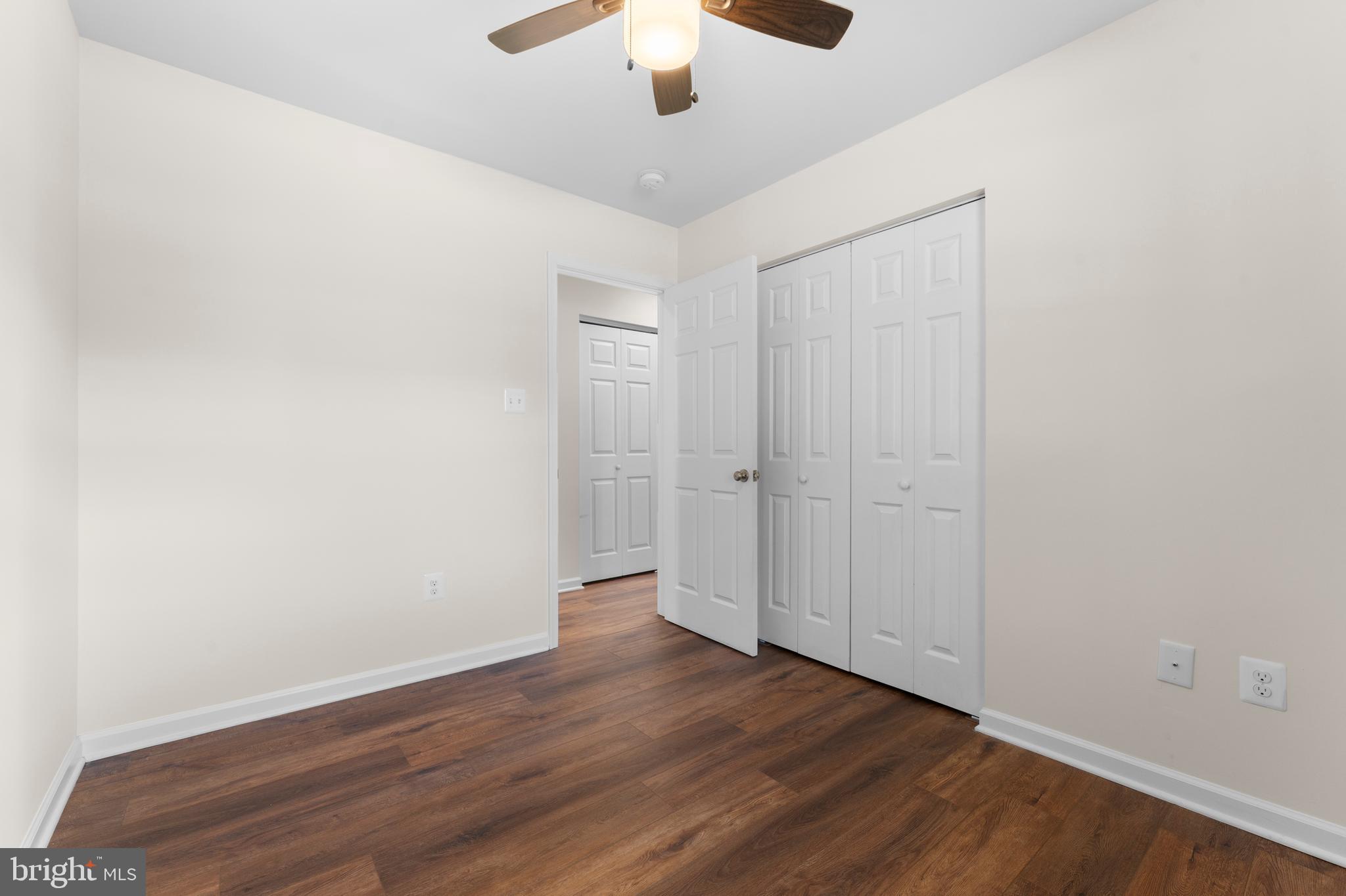 LINCOLNIA HEIGHTS - Residential Lease