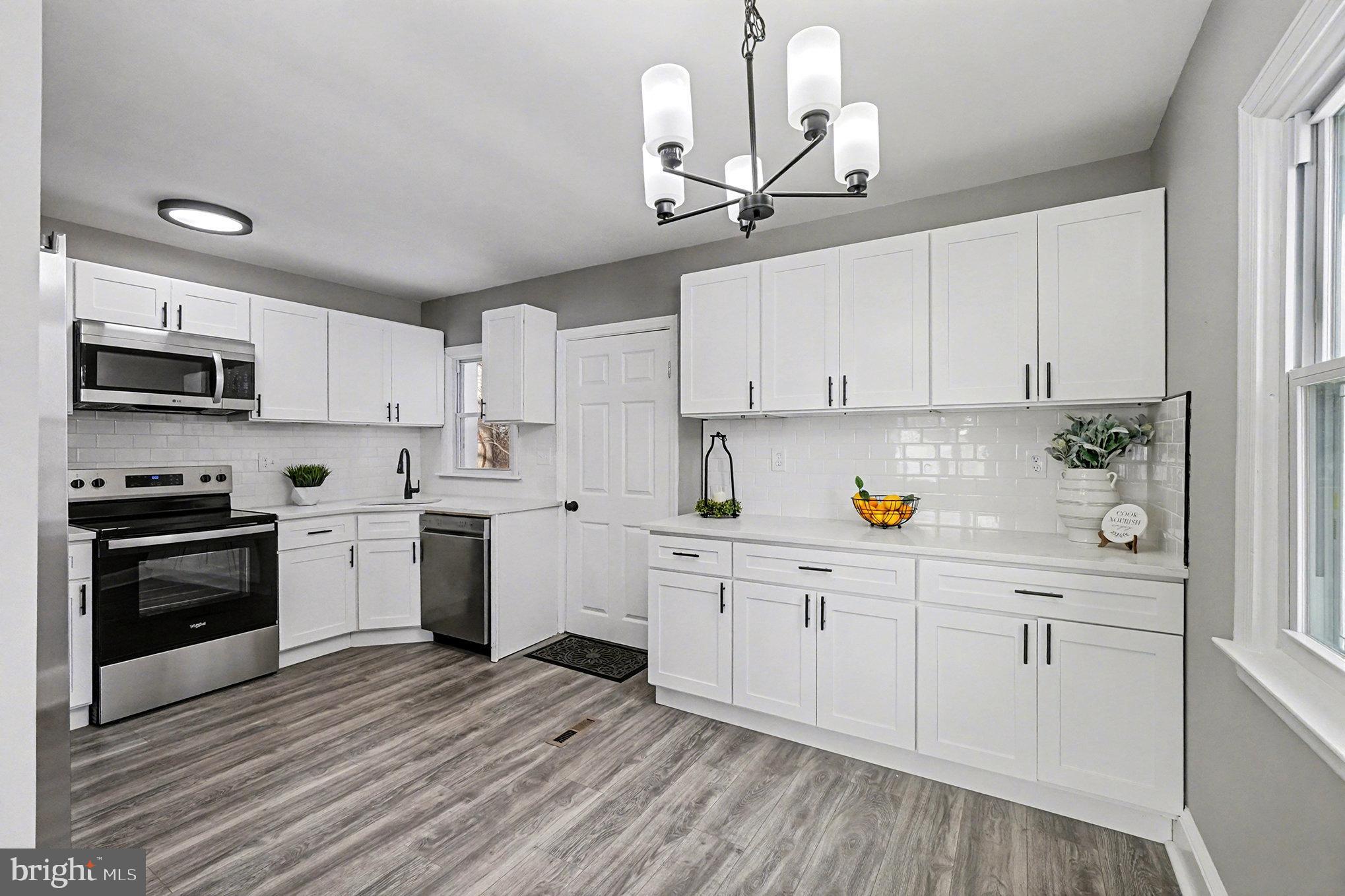 JOURDAN - Residential