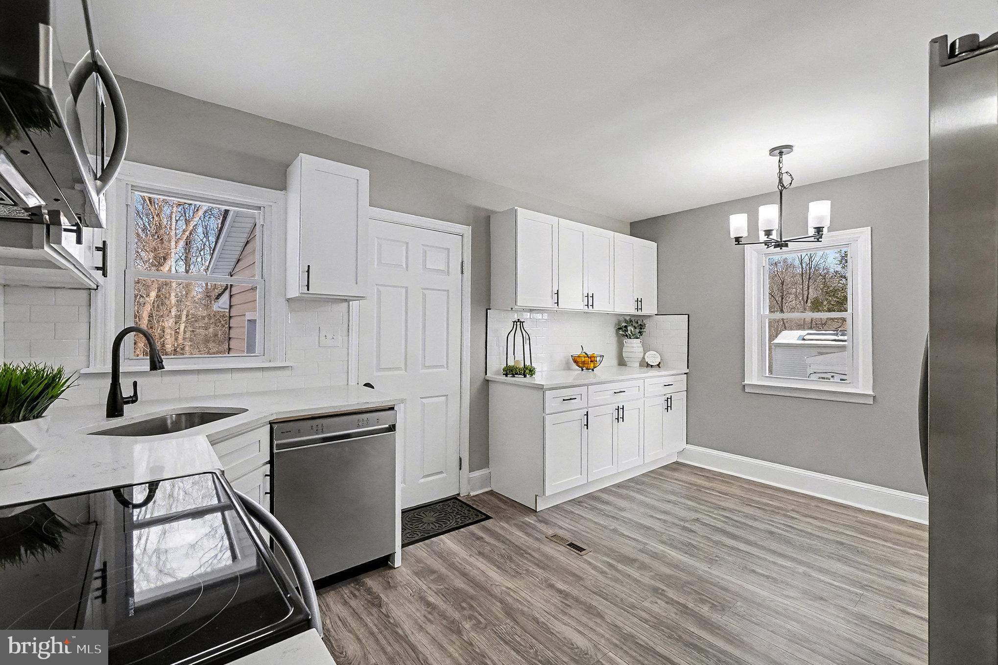 JOURDAN - Residential