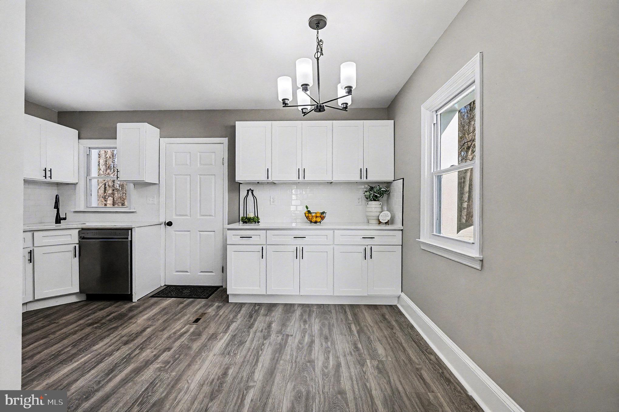 JOURDAN - Residential