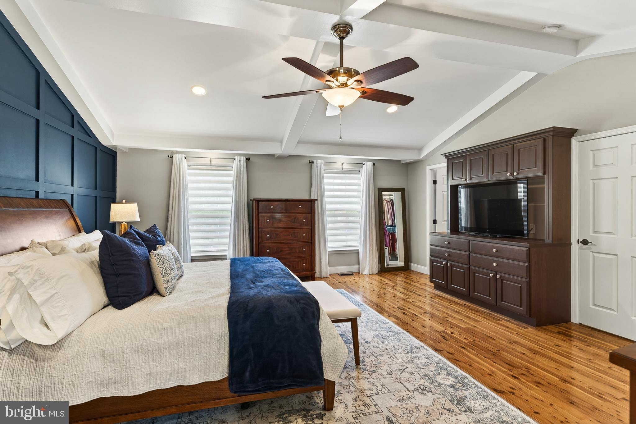 OLD MILL POINTE - Residential