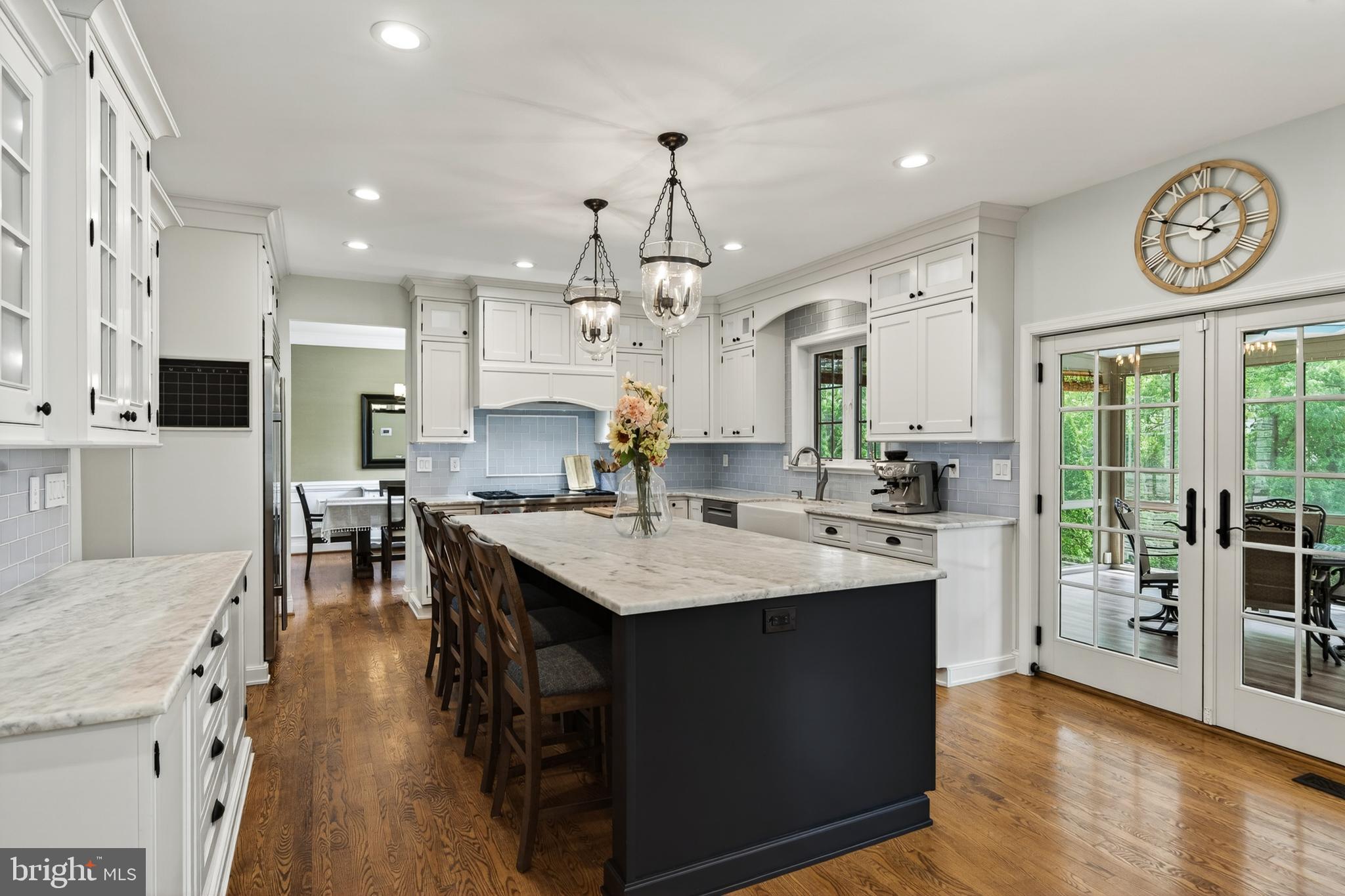 OLD MILL POINTE - Residential