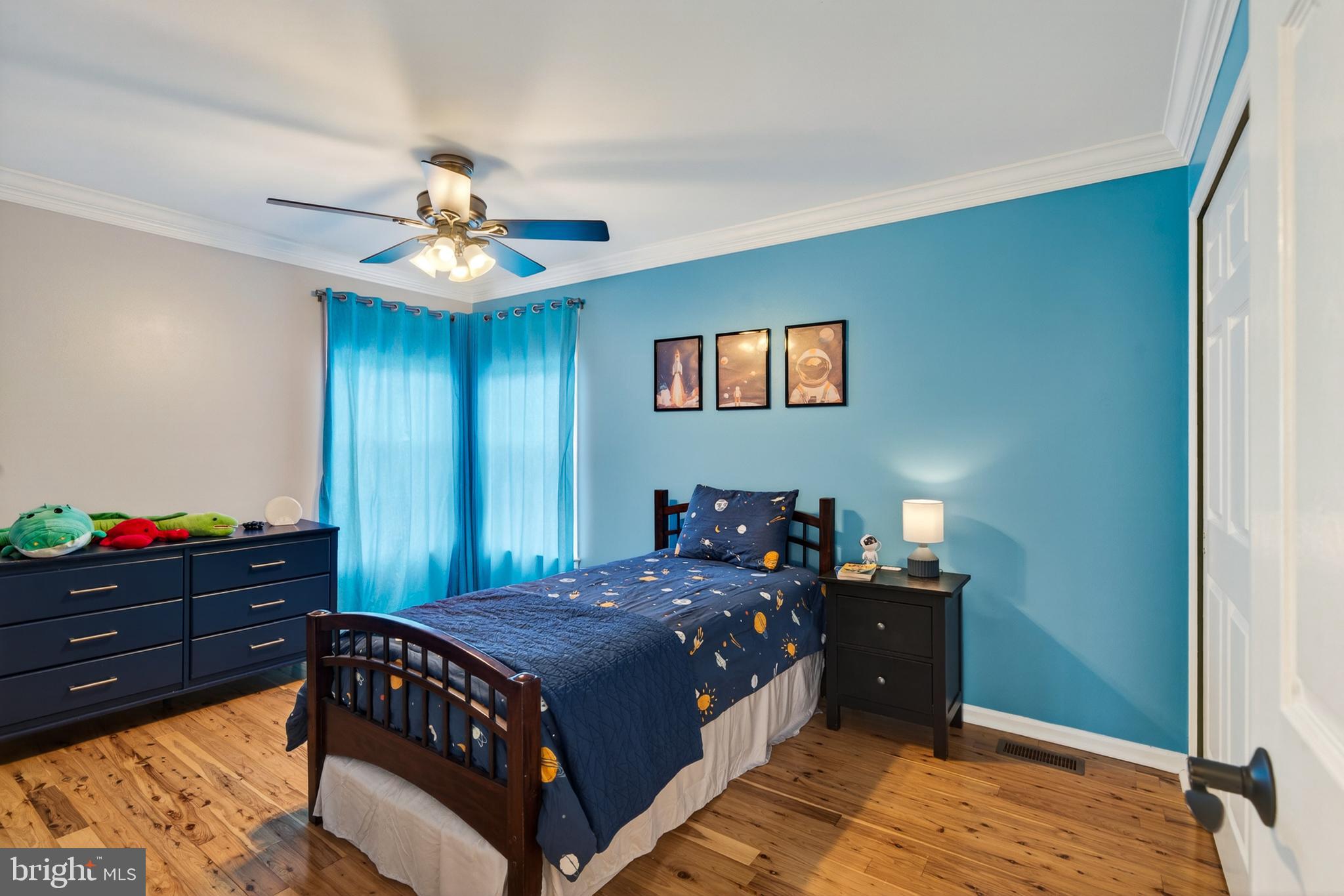 OLD MILL POINTE - Residential