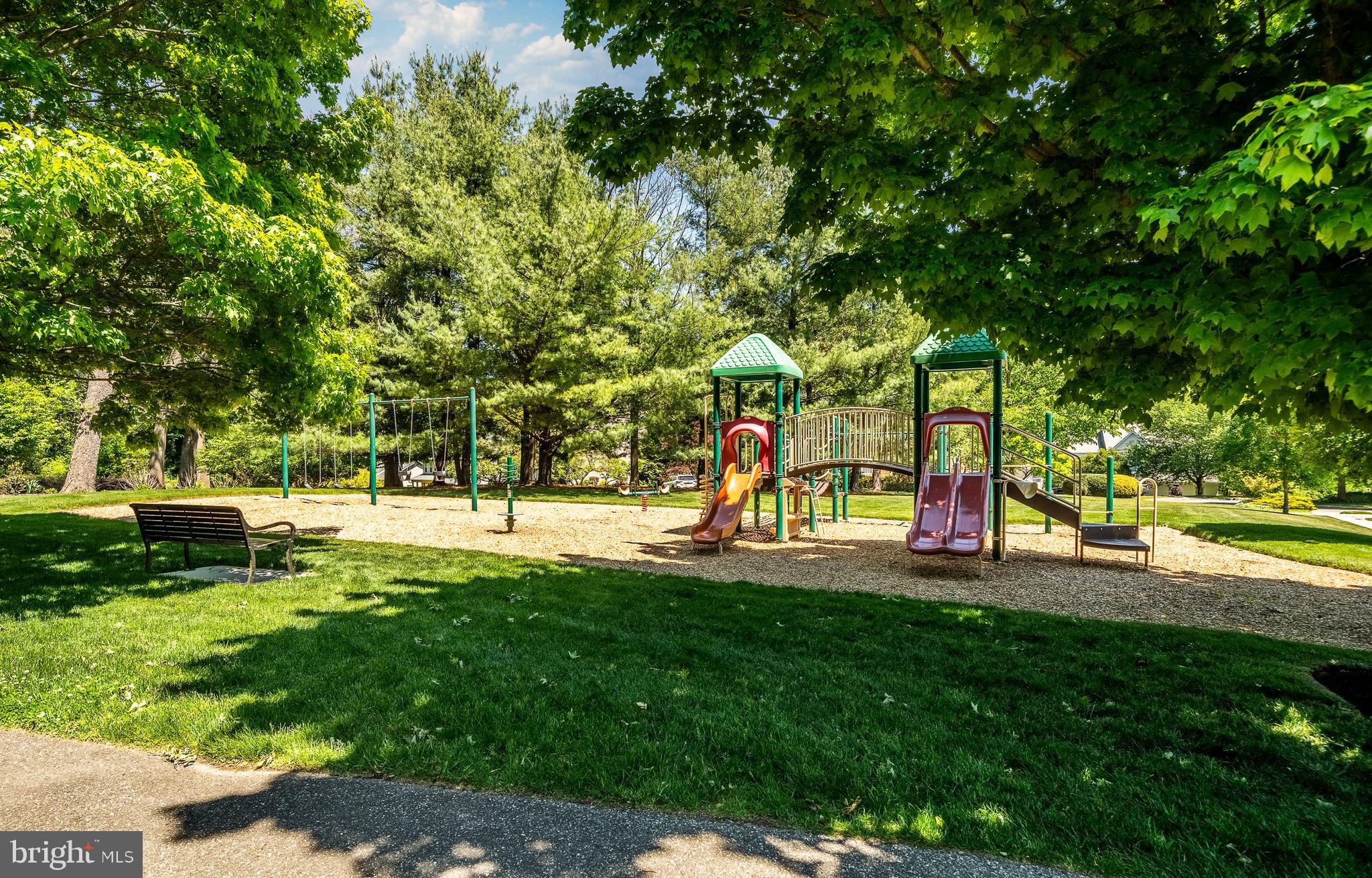 OLD MILL POINTE - Residential